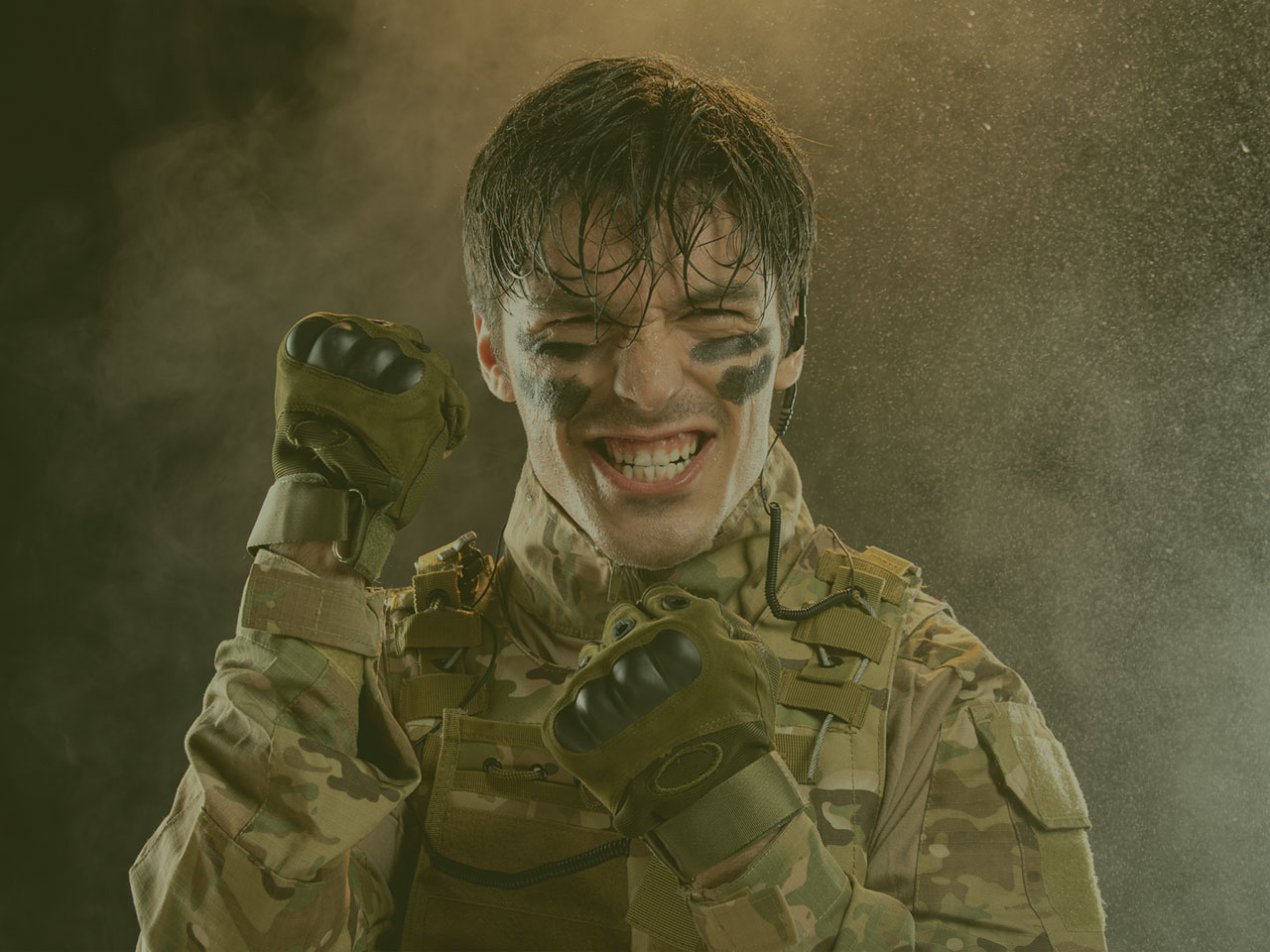 armyshop-ohmenhausen-slider-store-sale-bg